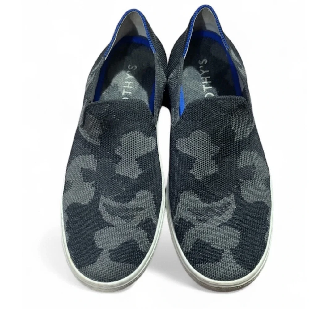 Rothy's Camo slip on shoes/ sneakers retired rare‎ size 8